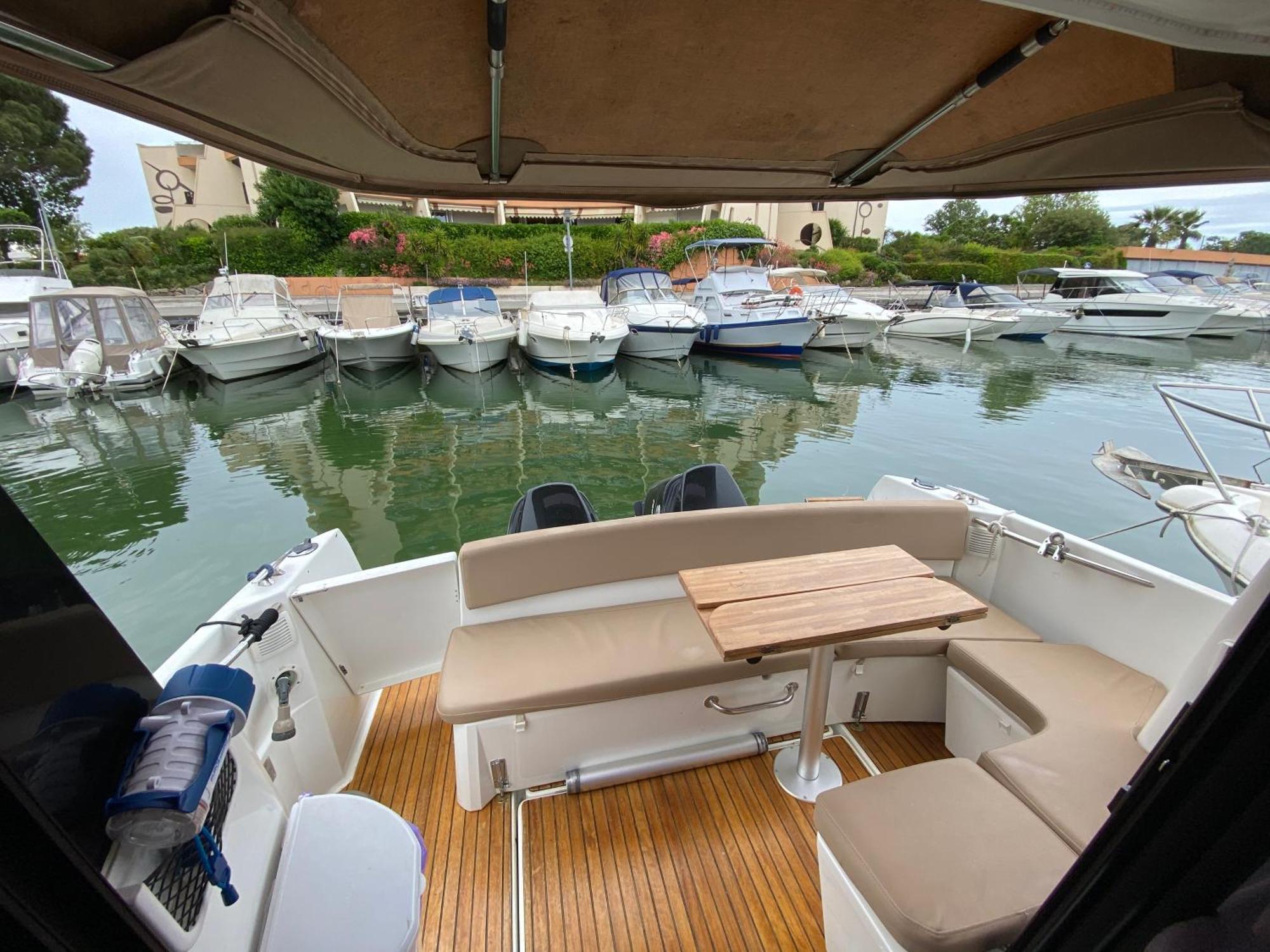 Sejour Sur Bateau De Plaisance Hotell Mandelieu Eksteriør bilde